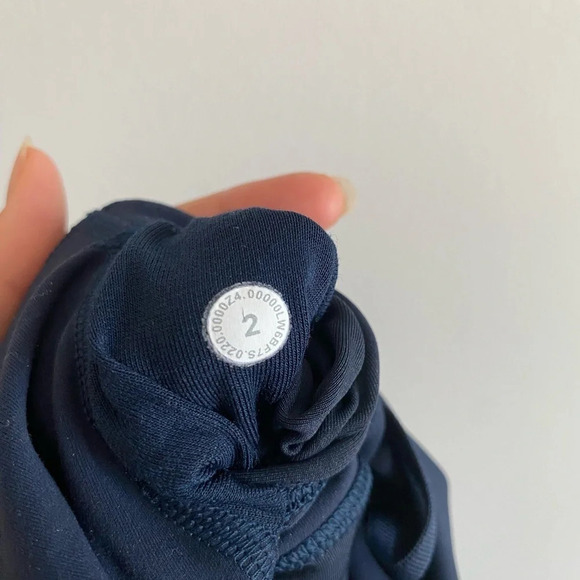 LULULEMON Wunder Train High-Rise Crop 22 1/2” True Navy  Size 2 - Picture 10 of 15